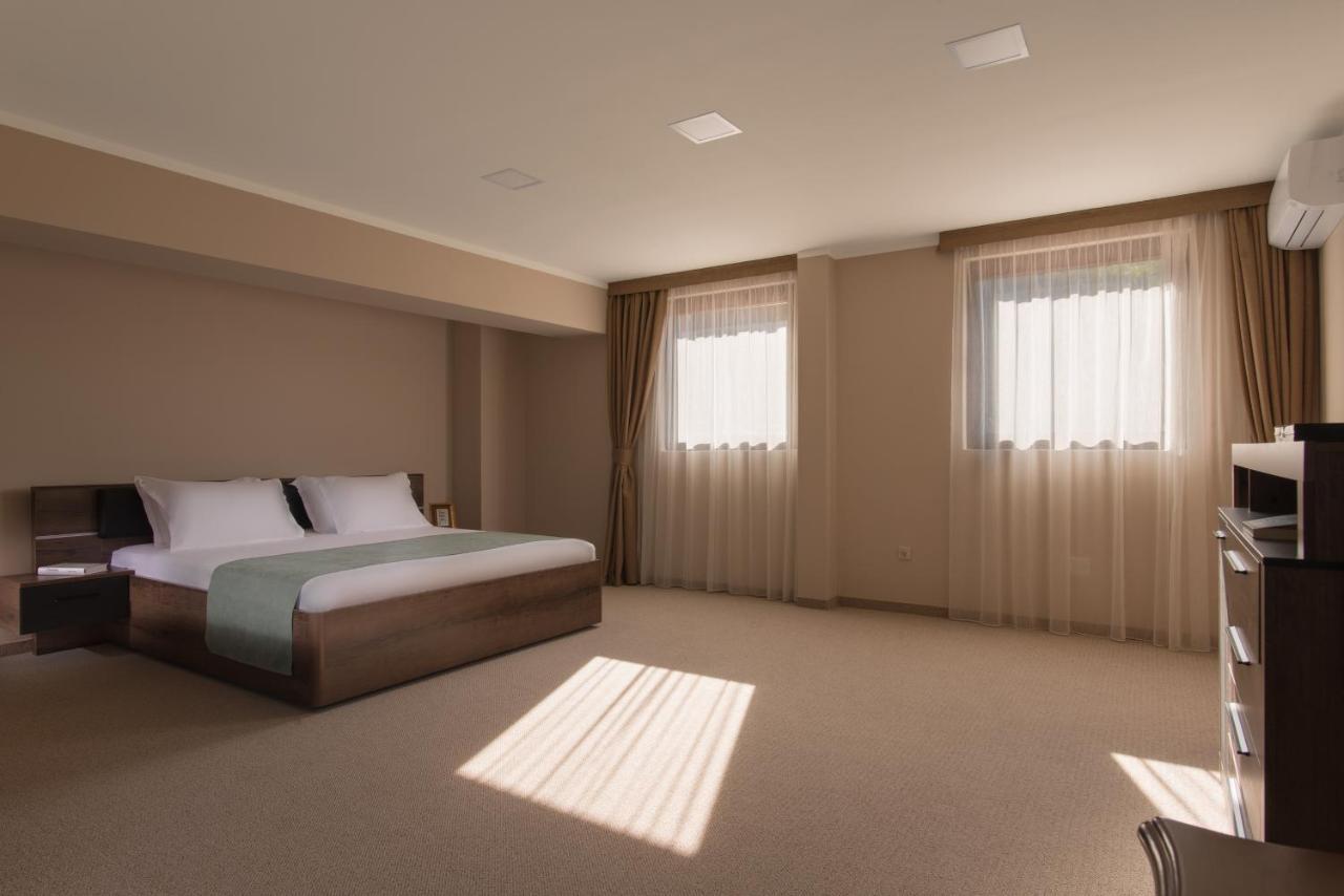 Hotel Villa Magus Kladnitsa Zewnętrze zdjęcie