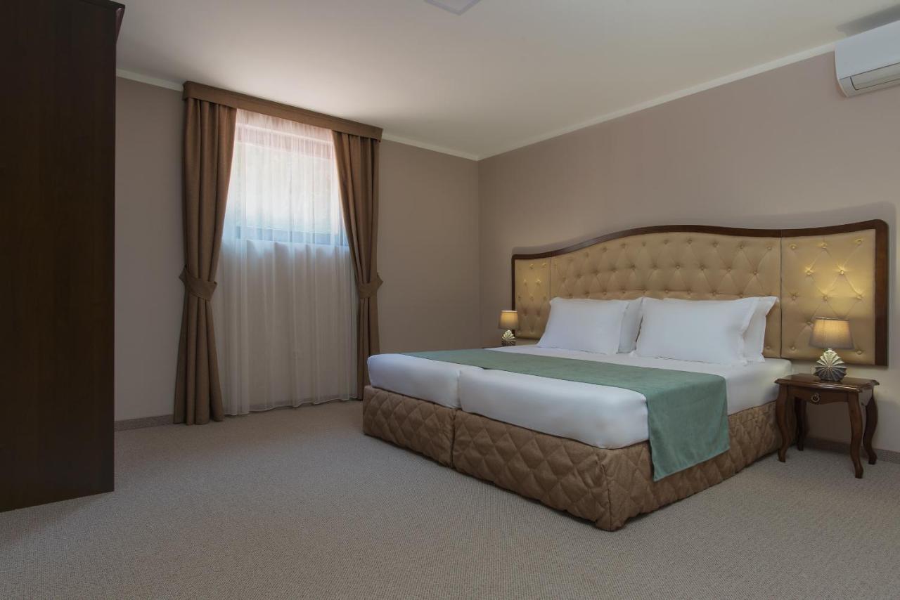 Hotel Villa Magus Kladnitsa Zewnętrze zdjęcie