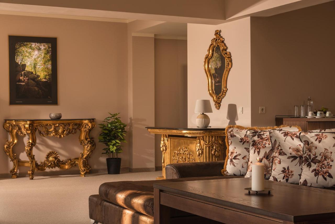 Hotel Villa Magus Kladnitsa Zewnętrze zdjęcie