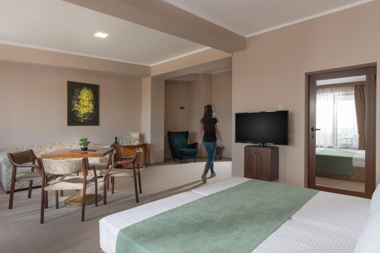 Hotel Villa Magus Kladnitsa Zewnętrze zdjęcie